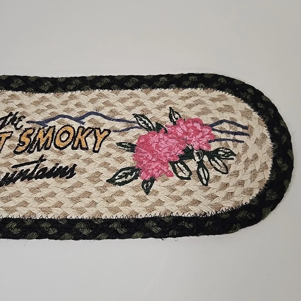 The‎ Great Smoky Mountains Woven Table Runner